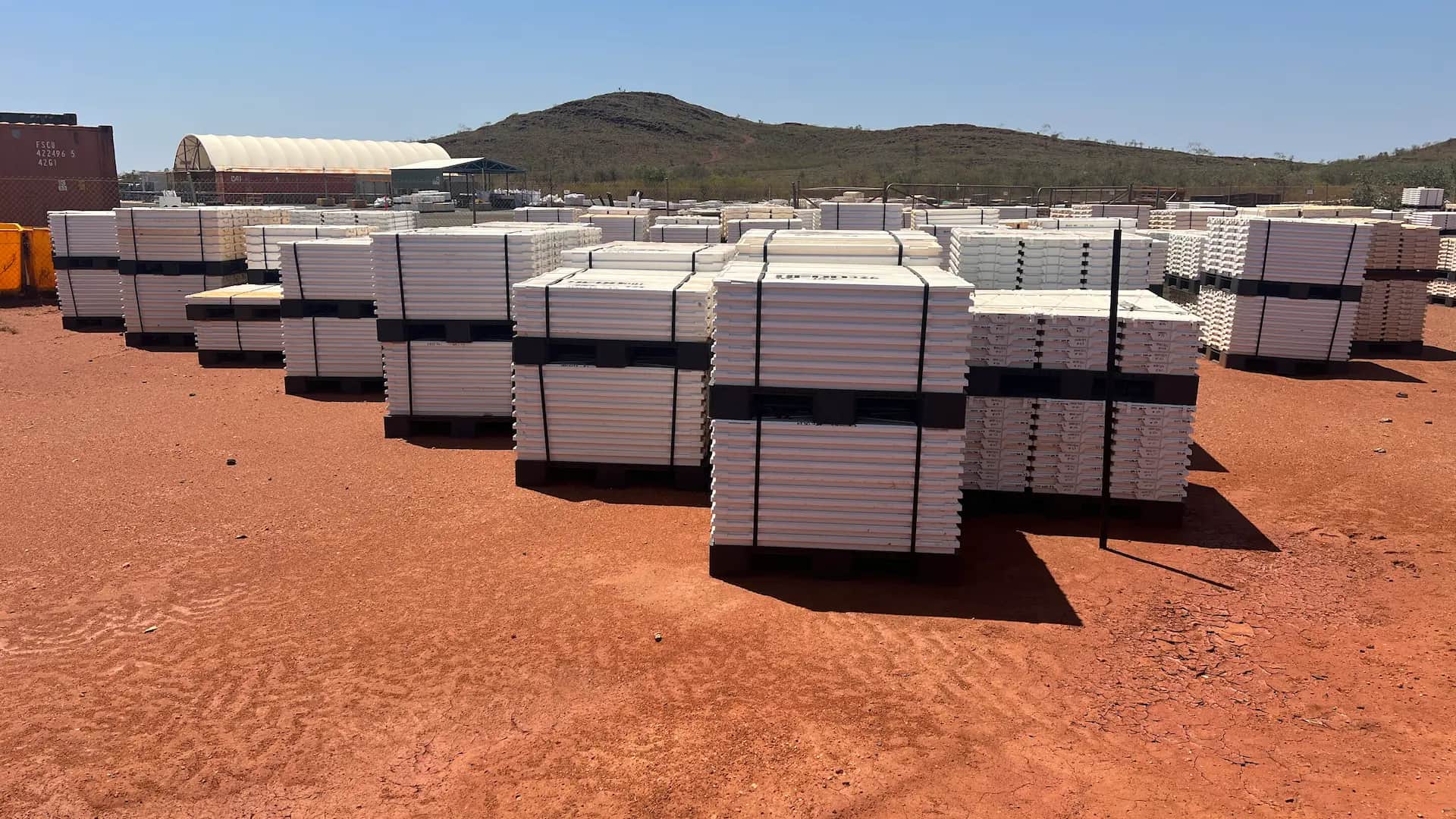Mining & Resources — plastic pallets and material handling