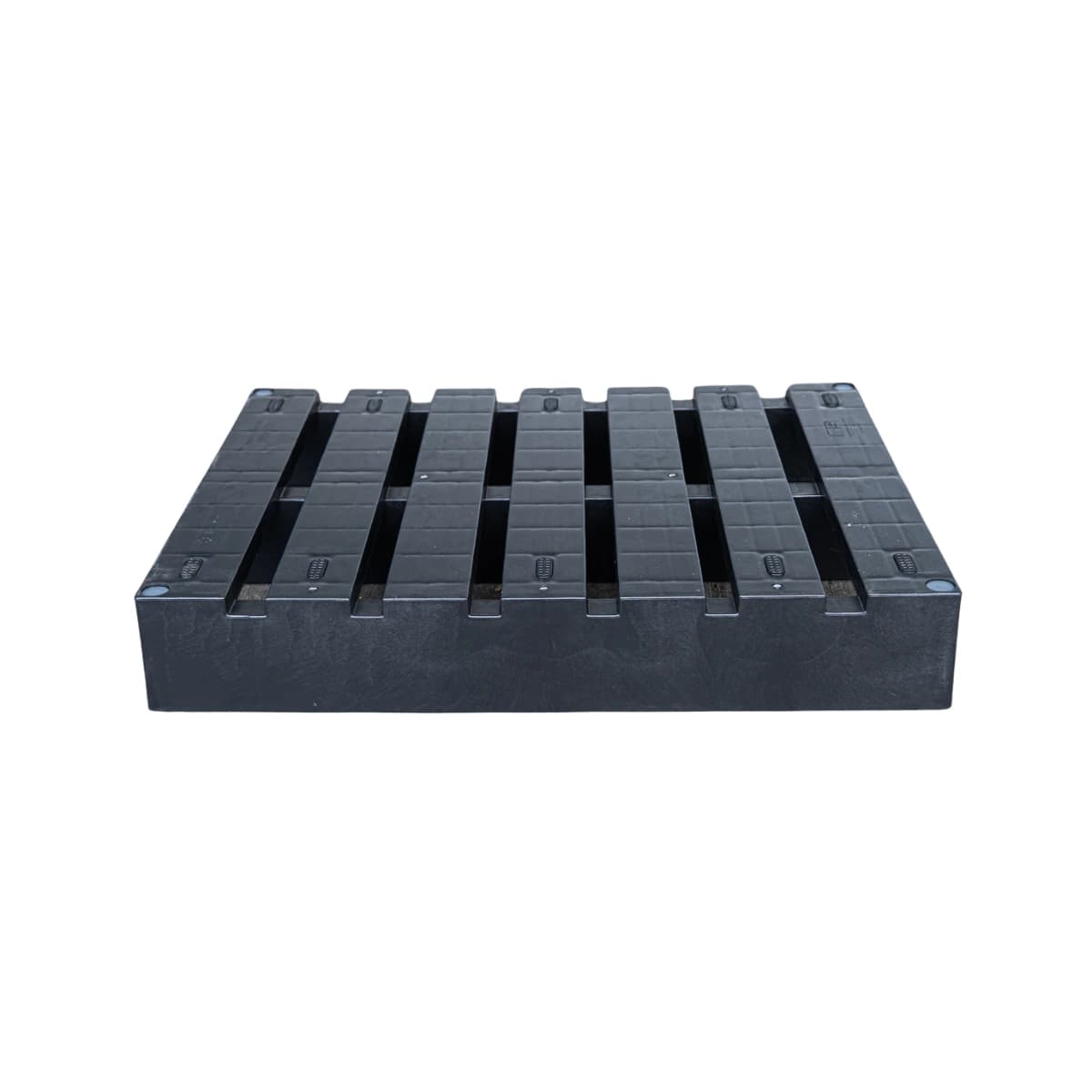 Plastic Quarter Pallet / Mini Skid – 800 x 600mm view 3